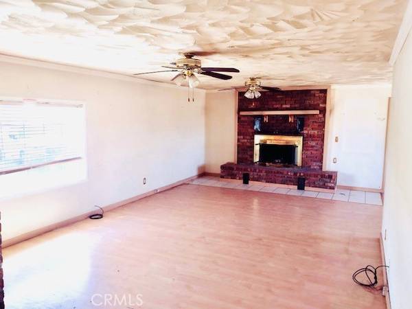 13492 Dogwood Street, Trona, CA 93562