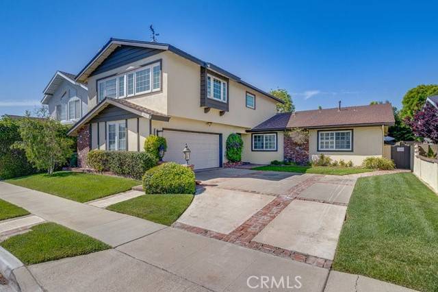 4857 Hazelnut Avenue, Seal Beach, CA 90740