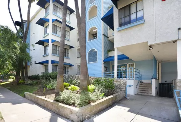 720 W 4th Street #118, Long Beach, CA 90802