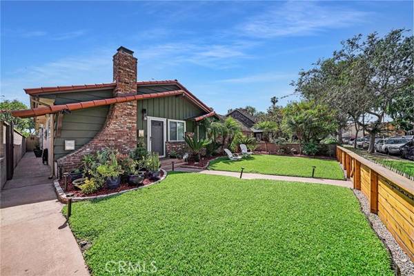 3232 Lewis Avenue, Signal Hill, CA 90755