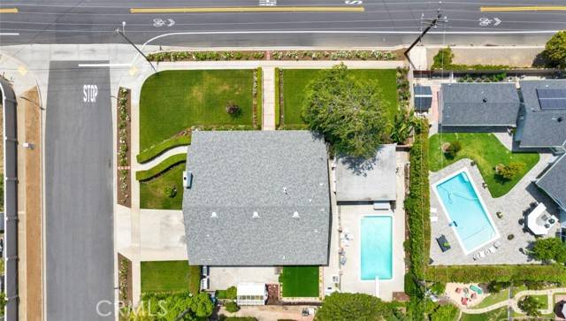 1651 La Colina Drive, North Tustin, CA 92705