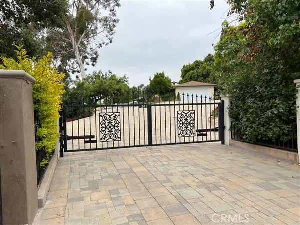 La Habra Heights, CA 90631,341 Leucadia Road