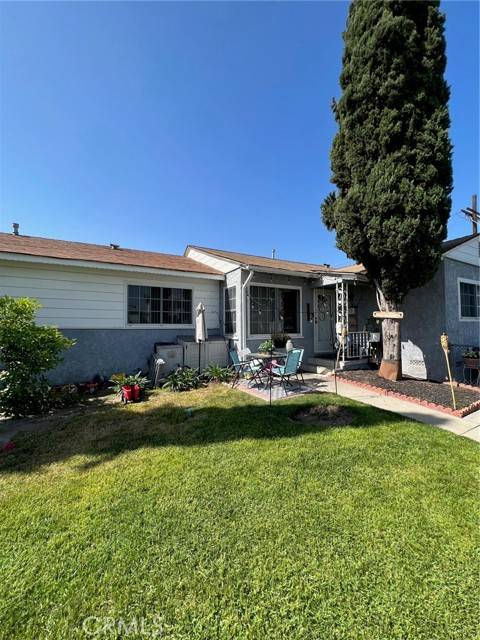 6153 Clybourn Avenue, North Hollywood, CA 91606