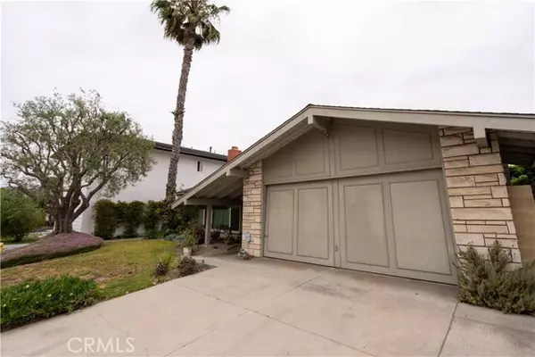 4364 Ironwood Avenue, Seal Beach, CA 90740