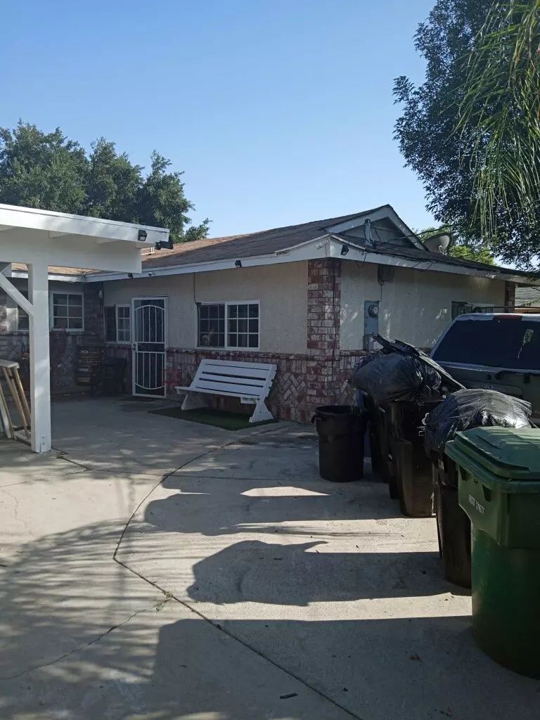 Sylmar, CA 91342,14466 Oro Grande Street