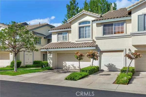 8065 E Treeview Court, Anaheim Hills, CA 92808