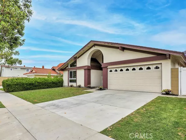 Cerritos, CA 90703,13643 Darvalle Street