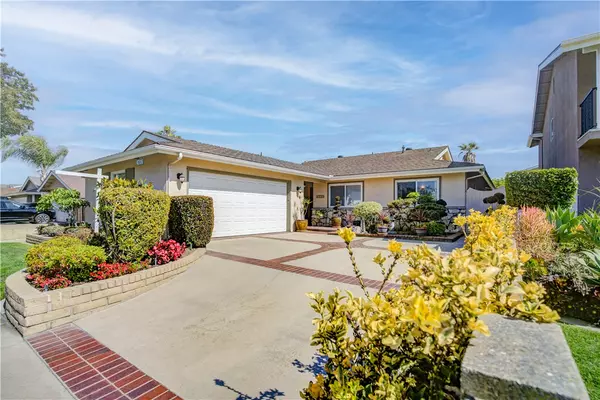 4716 Fir Avenue, Seal Beach, CA 90740