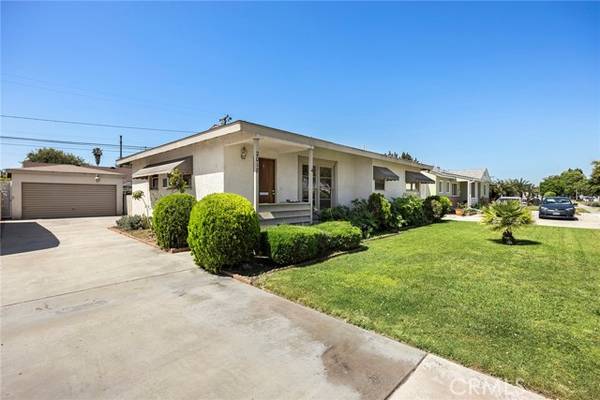 2018 W Porter, Fullerton, CA 92833