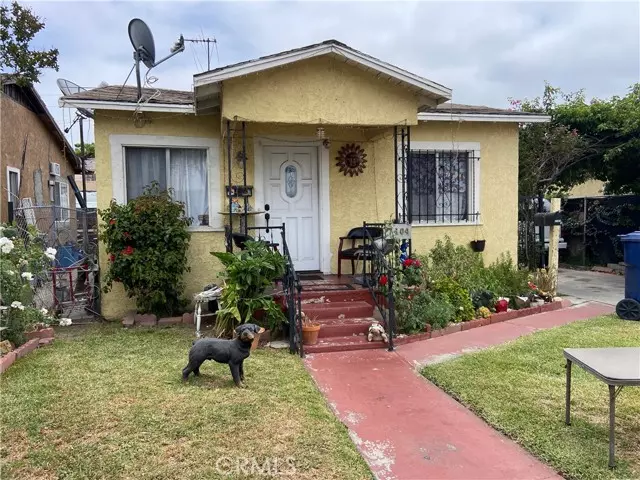 7104 Albany Street, Huntington Park, CA 90255