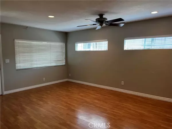 Brea, CA 92821,803 S Walnut Avenue