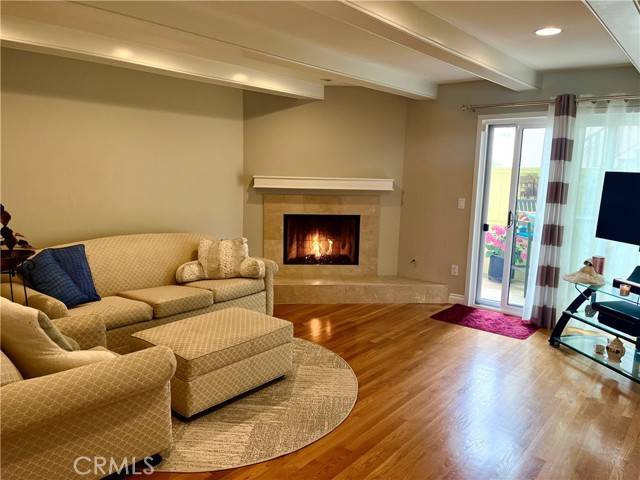 2611 Ruhland Avenue #6, Redondo Beach, CA 90278