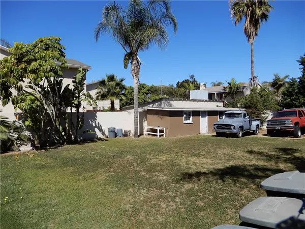 Costa Mesa, CA 92627,374 376 Hamilton Street