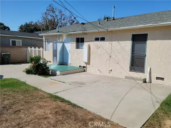 Lakewood, CA 90712,5938 Pennswood Avenue