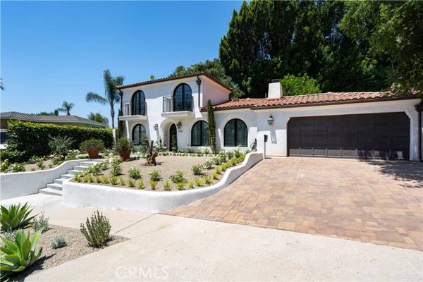 215 W Scenic Drive, Monrovia, CA 91016