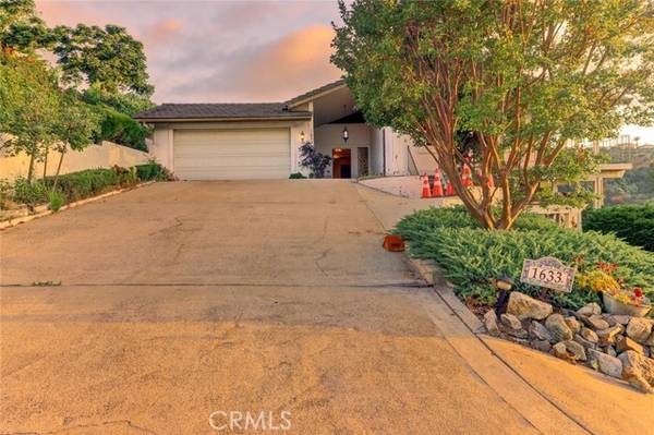 1633 Via La Plaza, San Marcos, CA 92078