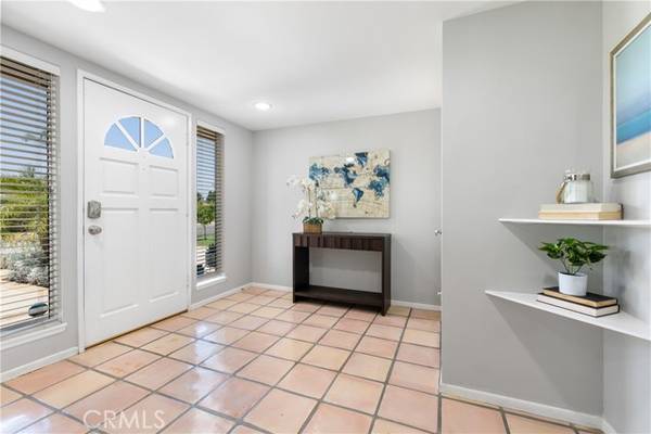 North Tustin, CA 92780,14092 Dall Lane