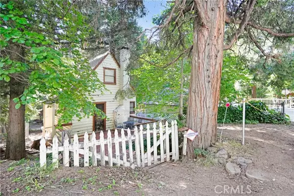 772 Arrowhead Villa Road, Lake Arrowhead, CA 92352