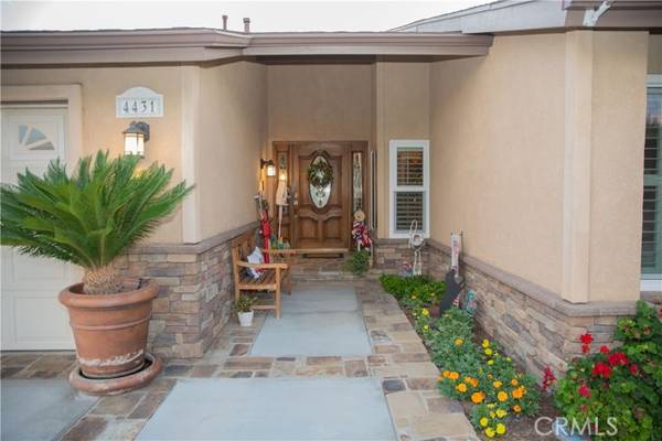 Yorba Linda, CA 92886,4431 Rustic Road