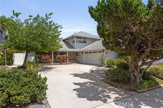 860 Whitebook Drive, La Habra, CA 90631