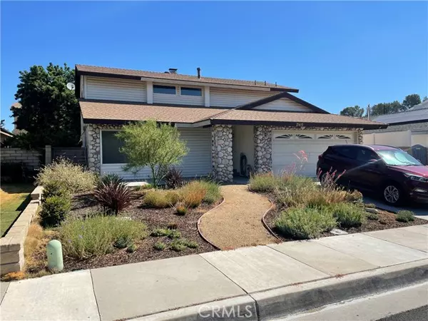 21615 Nutmeg Lane, Saugus, CA 91350