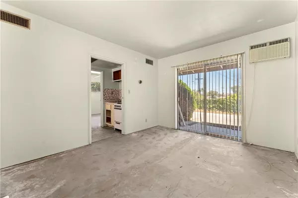 La Mirada, CA 90638,15556 Talbot Drive