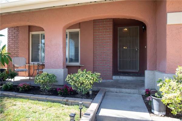 6608 Via Florencia, Jurupa Valley, CA 92509