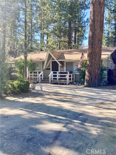 905 E Fairway Boulevard, Big Bear City, CA 92314