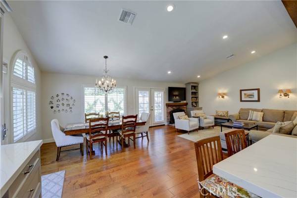 Yorba Linda, CA 92887,5172 Via Marcos