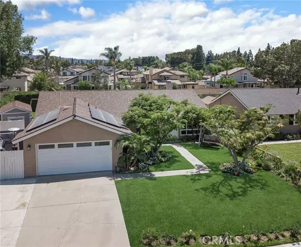 Yorba Linda, CA 92886,17576 Willow Circle