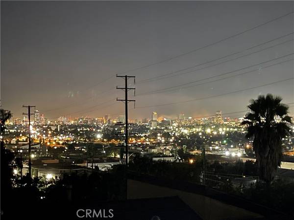 1604 Crescent Heights Street, Signal Hill, CA 90755