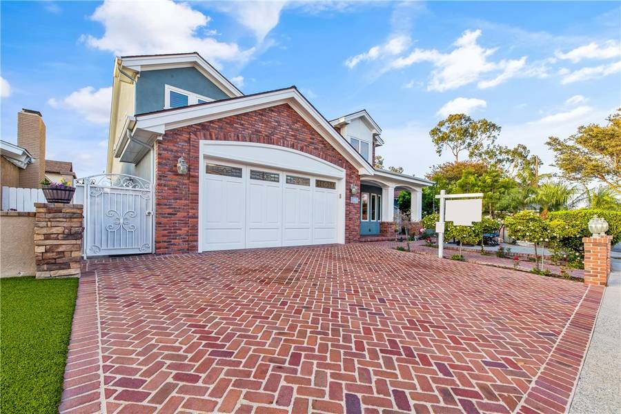 5975 Suva Street, Cypress, CA 90630