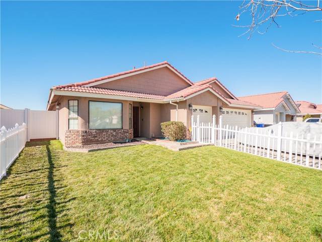 1431 Slate Avenue, Hemet, CA 92543