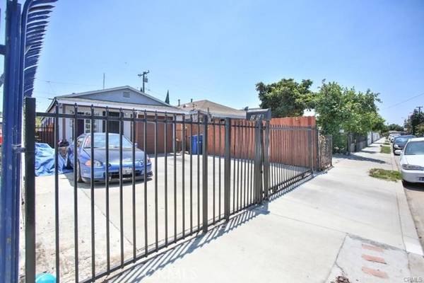 2060 E Wayside Street, Compton, CA 90222