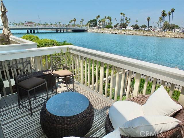 335 Regatta Way, Seal Beach, CA 90740