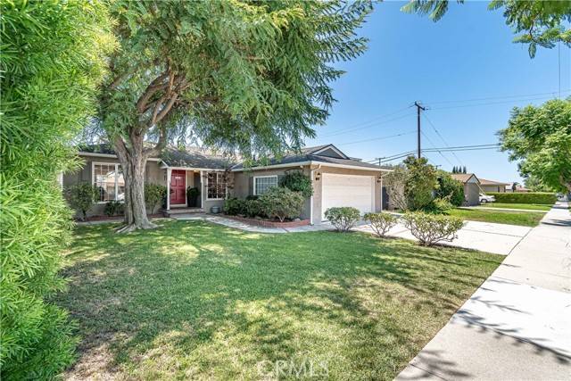 15158 Granada Avenue, La Mirada, CA 90638