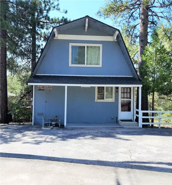 Arrowbear, CA 92382,33007 Lone Pine Drive