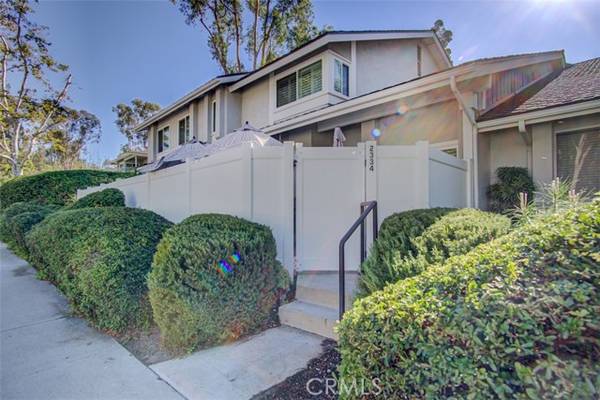 2334 Coventry Circle #15, Fullerton, CA 92833