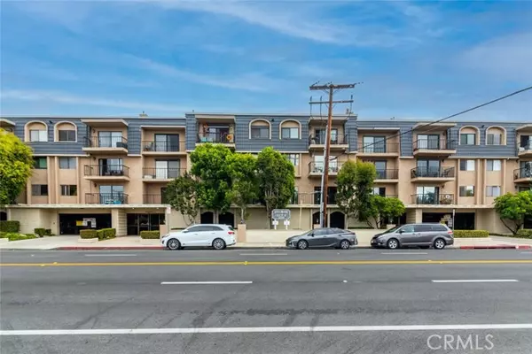 Seal Beach, CA 90740,12400 Montecito Road #422