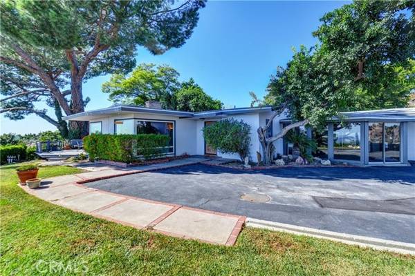 La Habra Heights, CA 90631,2182 Ahuacate Road