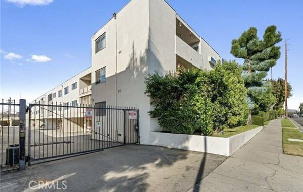 6251 Coldwater Canyon Avenue #107, North Hollywood, CA 91606