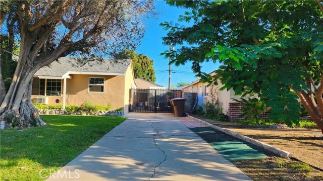 8672 Mac Alpine Road, Garden Grove, CA 92841