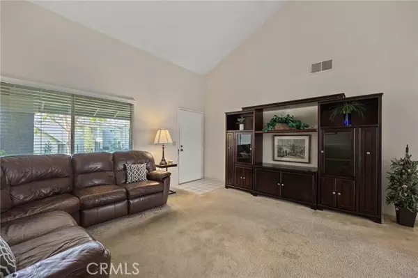 Yorba Linda, CA 92887,21112 Via Portola #22