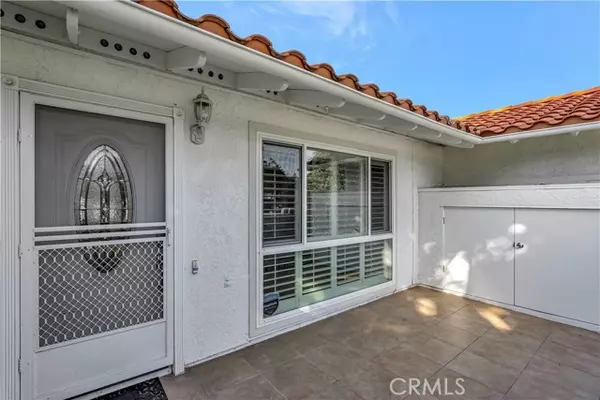 Laguna Woods, CA 92637,2170 Via Puerta #C