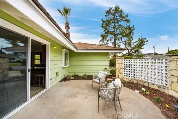 North Tustin, CA 92705,13381 Eton Place