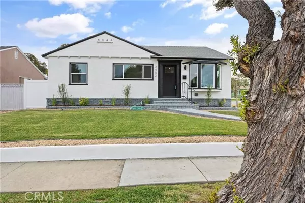 2402 Silva Street, Lakewood, CA 90712