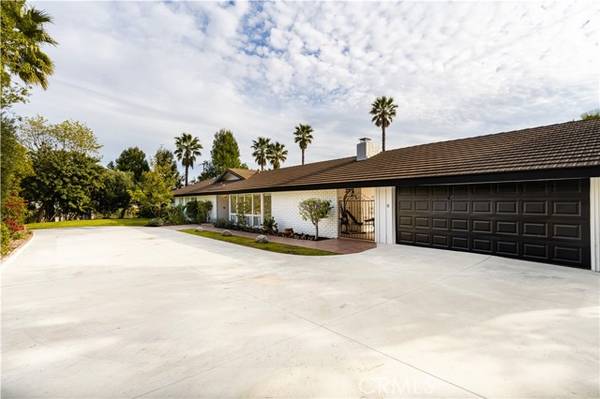 North Tustin, CA 92705,1842 Sirrine Drive