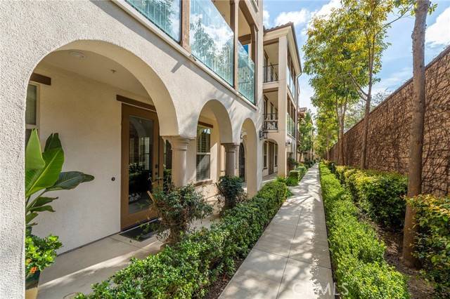 Brea, CA 92823,407 Mallorca Lane