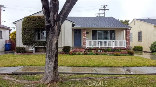 Lakewood, CA 90712,2723 Deerford Street