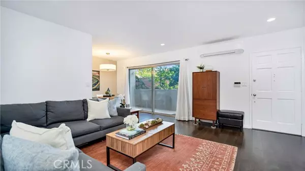 Santa Monica, CA 90405,423 Pier Avenue #3